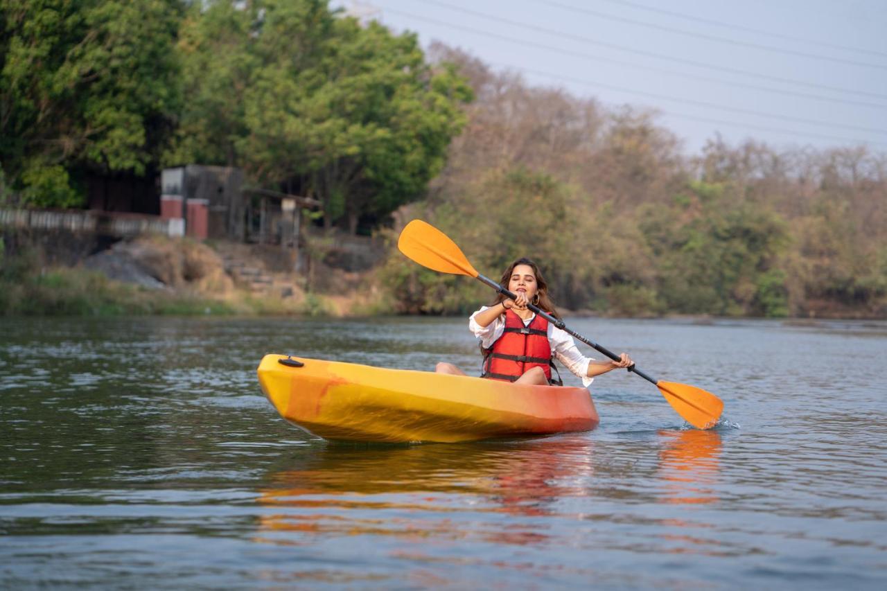 U Rivergate Karjat Dış mekan fotoğraf